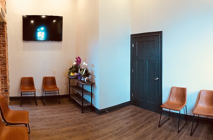 Comfortable dental waiting room